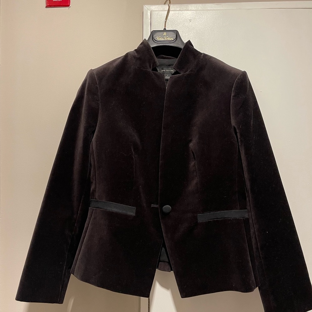 Ann Taylor women velvet jacket